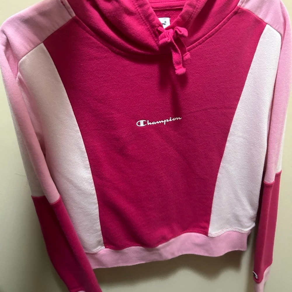y2k Champion Women's Pink and White Hoodie Sweatshirt vintage 80’s size medium